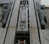 如何操控推車機？