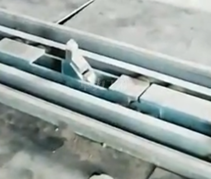 雙向推車機-卓力機械